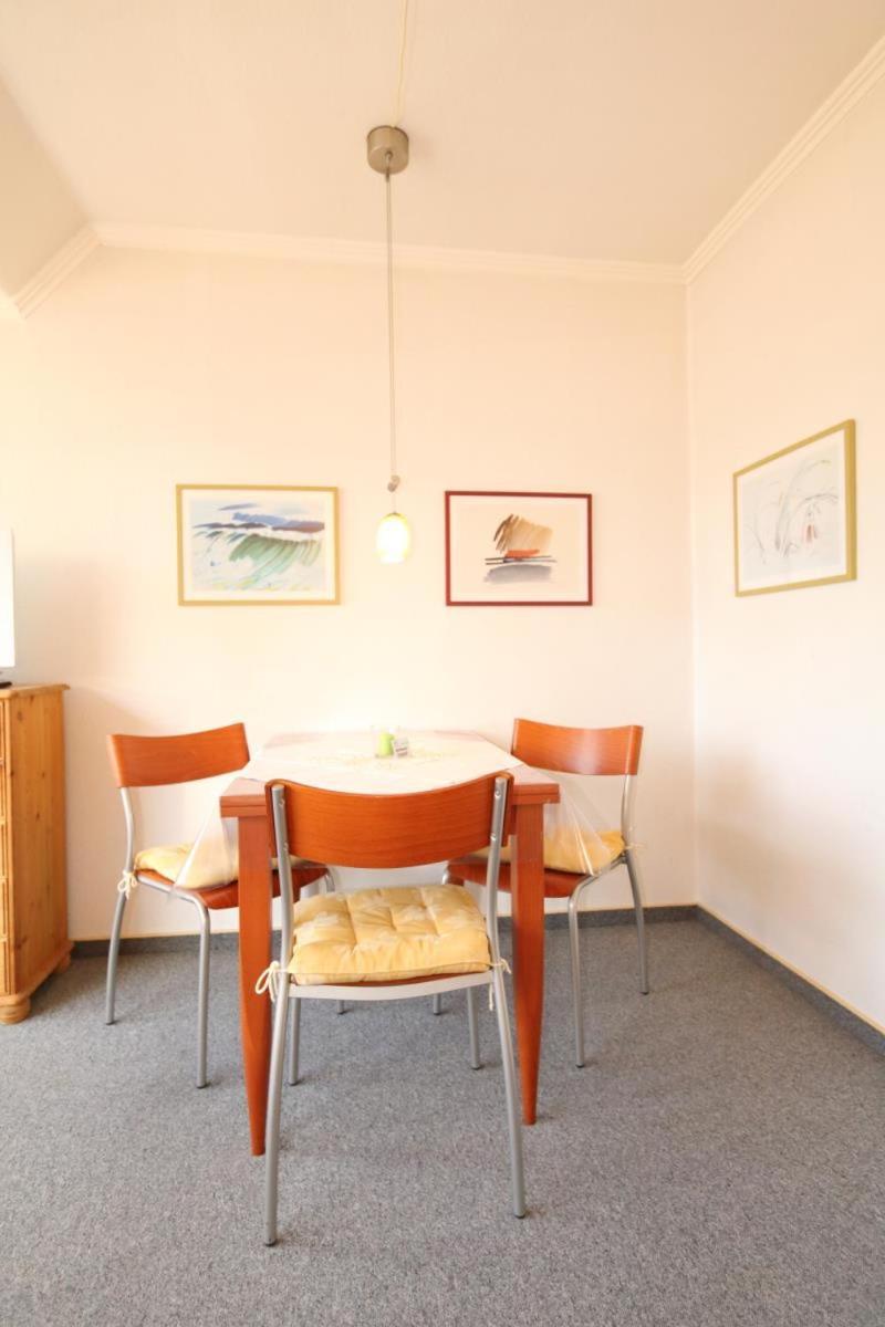 Duenenrose Hoeber Apartment